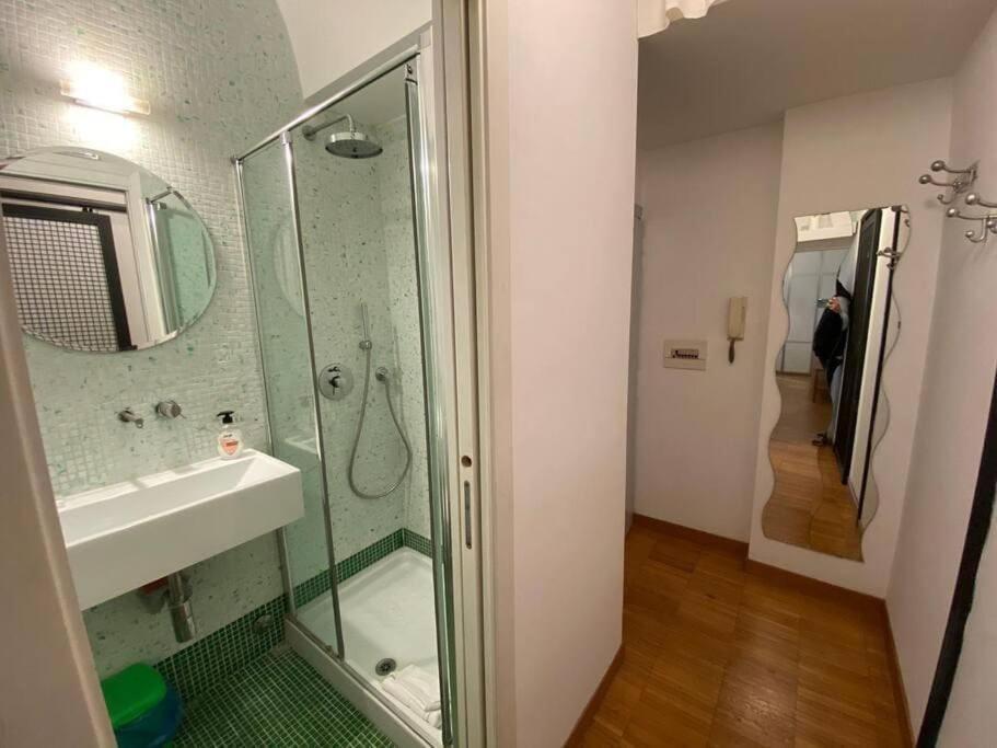 Studio Flat - Piazza San Cosimato By Yourhost Rome Extérieur photo